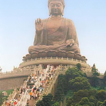 Tian Tan Buddha