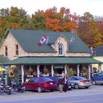 Old Chelsea Pub, quebec